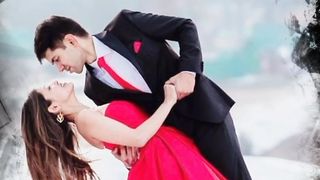 Us pe perti he Nazar yaar to hatti Kahan he ????❤️| Shayari ????