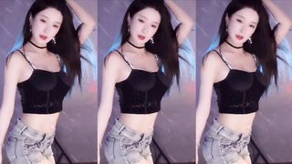 Bao'er dance video ❤❤ likes Bao'er's brother, can you like it