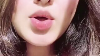 TUME AHAY AHORO JADU.