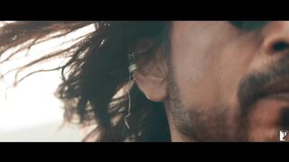 Jhoome Jo Pathaan Song Shah Rukh Khan, Deepika Vishal Sheykhar, Arijit Singh, Sukriti, Kumaar.