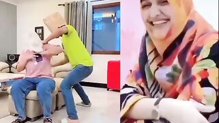 Bivi Say Tu Parank Hogaya Wahwah