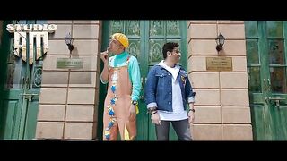 Total Dhamaal clip 2