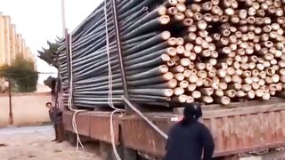 Master in the folk, the old lady unloaded a second