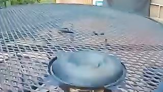 Explode