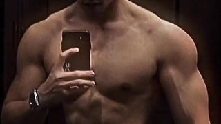 8 Minutes of Relatable Gym