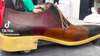 The shoe car