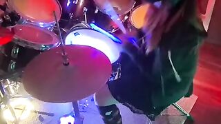 Drumming to SHAKIRA!