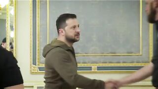 ШВЕДСКИЯТ МИНИСТЪР НА ОТБРАНАТА В КИЕВ