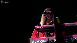 Tones AND-Dance Monkey