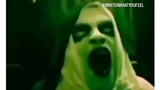 Aap kya karoge aise condition me... _♂ .....#funnyquotes #funnymemes #vibes #funny #quotes #horror #instagram #instagood #reelsinstagram #viral.