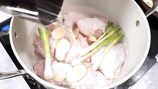 EASY Singapore Hainanese Chicken Rice with the PERFECT Chilli Sauce!