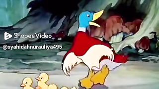 Apakah kalian tau apa yang dibicarakan bebek ini,, silahkan coment and subcribe ya sobatt