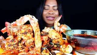 KING CRAB SEAFOOD BOIL MUKBANG | SEAFOOD MUKBANG | LOBSTER | DESHELLED SEAFOOD BOIL | ASMR EATING