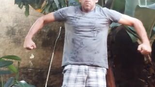 Entretenimento vídeo engraçado o fortão,o louco doido gravando mais uma besteira