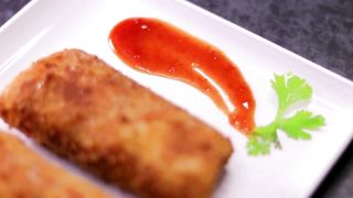 Chicken Roll Recipe _ Delicious Iftar Snack Recipe