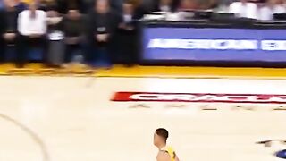 Steph Curry DUNKING ???????? #shorts
