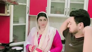 Noke Jhuk Mean Bivi Best Baat Cheet
