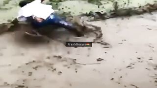 BEAUTIFUL GIRL WENT VIRAL