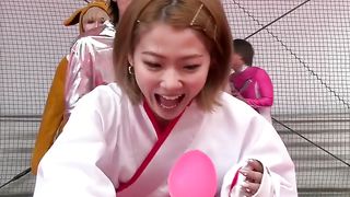 The balloon blowing  game