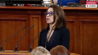 ВСЕ ПАК ПРОВОКАЦИЯТА Е ЗАПОЧНАЛА ОТ ВЪЗРАЖДАНЕ