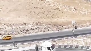 Big gigant car
