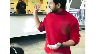 Funny video spot me bhai log 8