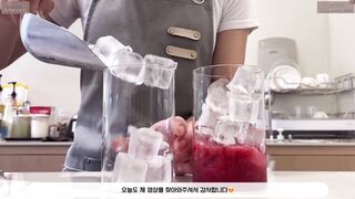 바다를 닮은 블루라떼---- _ 카페 브이로그 _ 카페알바 _ 음료제조