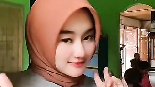 Hijab Cantik Gemes