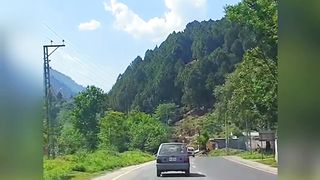 Thakot Road Beauty