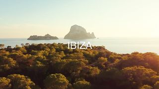 Spectacular MELODIC TECHNO at Sunset in IBIZA with Didjeridoo, Percussion and Roland Juno 106