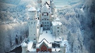 What a beautiful winter fairytale ! #neuschwanstein