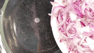 Crispy Onion Pakoda Recipe