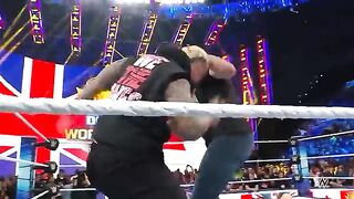 The_Bloodline_attack_Drew_McIntyre_and_The_Brawling_Brutes__SmackDown
