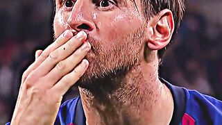 MESSI THE BEST PLAYER ????