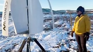 Cette éolienne à six pales récolte de l'énergie de toutes les directions pour alimenter votre maison.