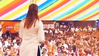 STAGE SHOW.