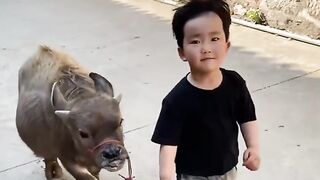 Human cubs and their exclusive pets # How cute are human cubs