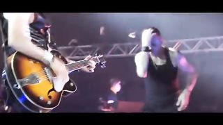 Depeche Mode - Personal Jesus (Live in Barcelona 2009)