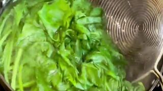 Lasooni Palak Recipe