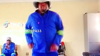 Crazy mapiyano dance challenge in South Africa