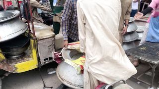Famous Friday Biryani | People are Crazy for JUMMA BIRYANI | Pakistani Street Food Beef Degi Biryani
