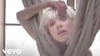 Sia - Chandelier ..Lyrics.. im gonna swing from the chandelier