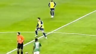 اول لمسه ل رونالدو بشعار النصر كانت فاشله ????????#shorts ياخسارة