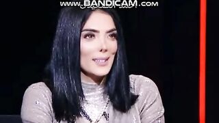 ارتكبت أخطاء.. حورية فرغلي: أكلت لحم خنزير واستغفرت ربنا