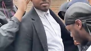 How to survive getting robbed ????????????????????