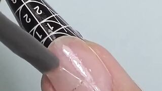 Do they look like natural nails?