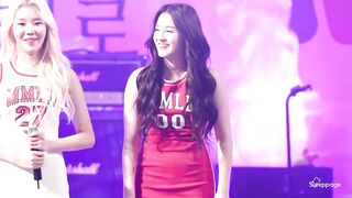Nancy momoland live show 2