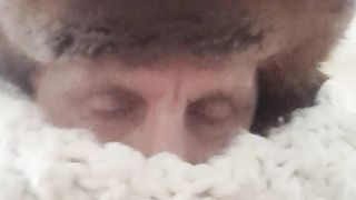 В КОЖЕНО ДЪЛГО ПАЛТО 2