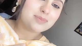 Good Baat Apnain Ap Mean Khush Rahaiy