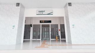 Happy Travel : Uji coba kereta cepat perdana Jakarta - Bandung